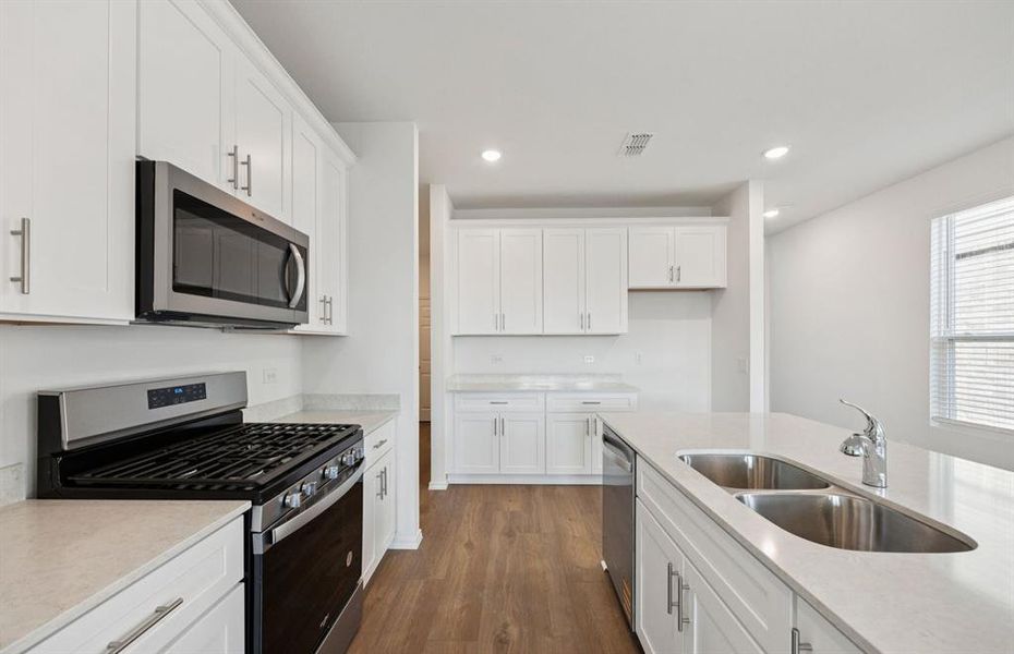 Abundant cabinet space in kitchen Abundant cabinet space in kitchen