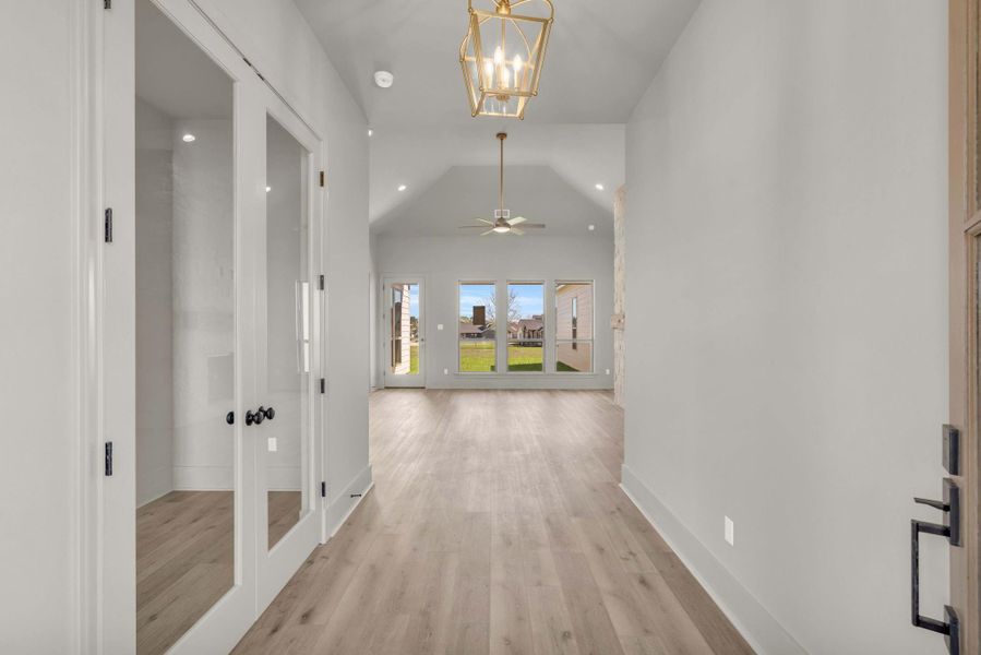 Spacious, unfurnished interior of a new home in Chapel Bend, Montgomery (Image 22).