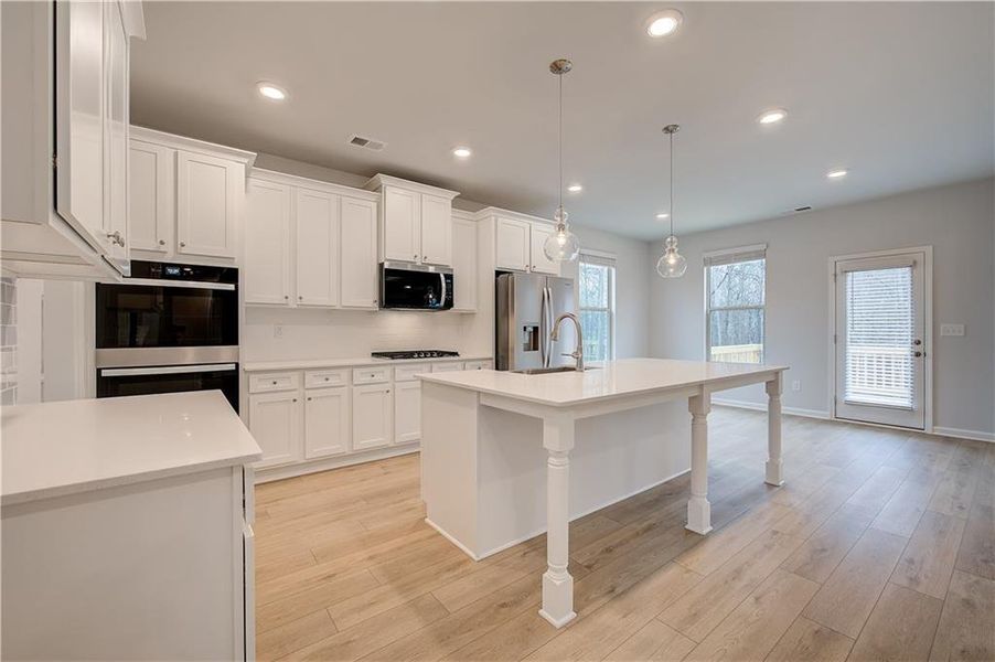 Furnished interior view inside a new home in Trinity Park, McDonough (Image 13). Furnished interior view inside a new home in Trinity Park, McDonough (Image 13).
