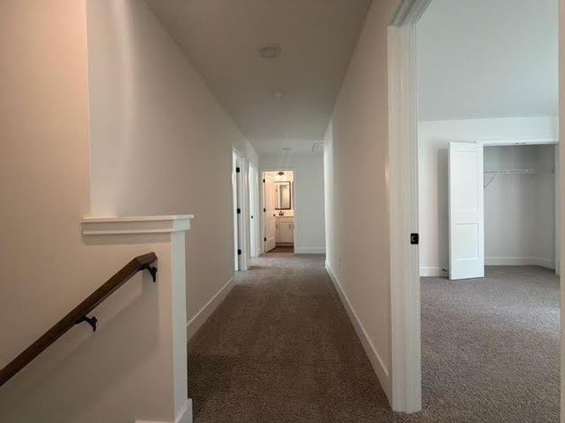 Spacious, unfurnished interior of a new home in Tuscany Hills, Douglasville (Image 19).
