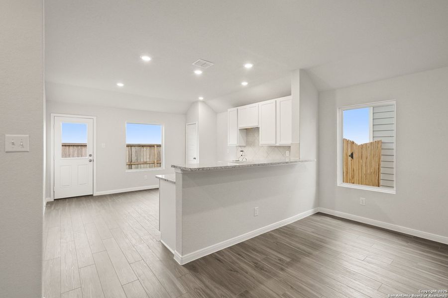 Image 27 of a home in Dauer Ranch. Image 27 of a home in Dauer Ranch.