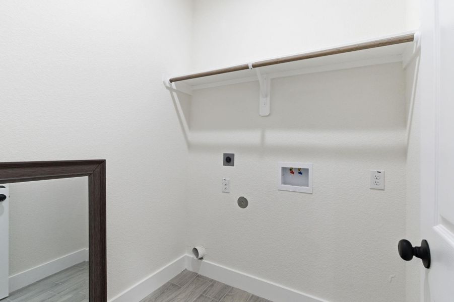 Spacious, unfurnished interior of a new home in , Cleveland (Image 22).