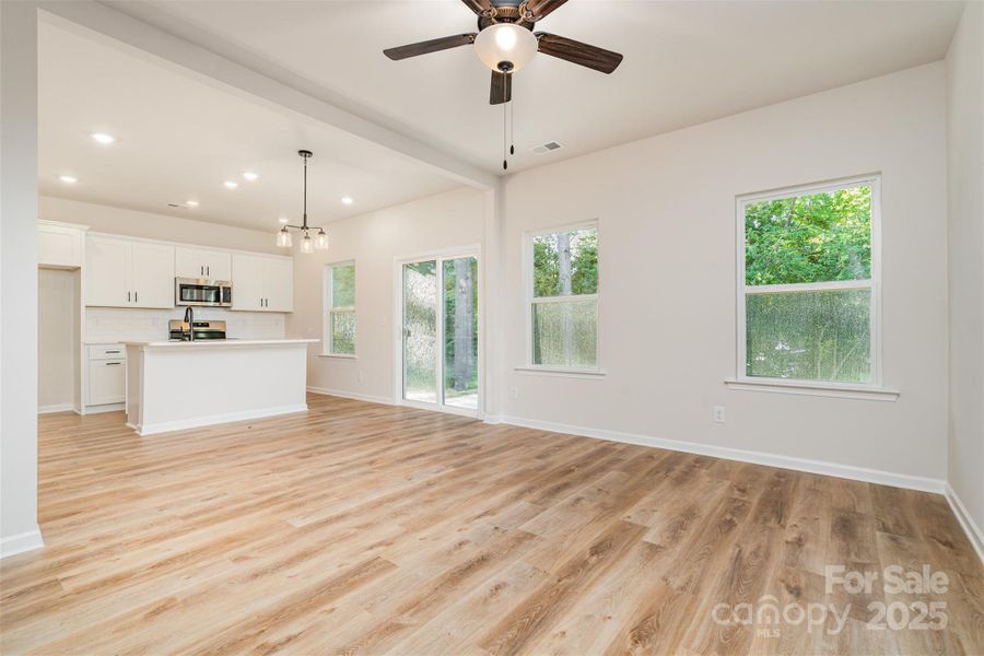 Spacious, unfurnished interior of a new home in , Gastonia (Image 26). Spacious, unfurnished interior of a new home in , Gastonia (Image 26).