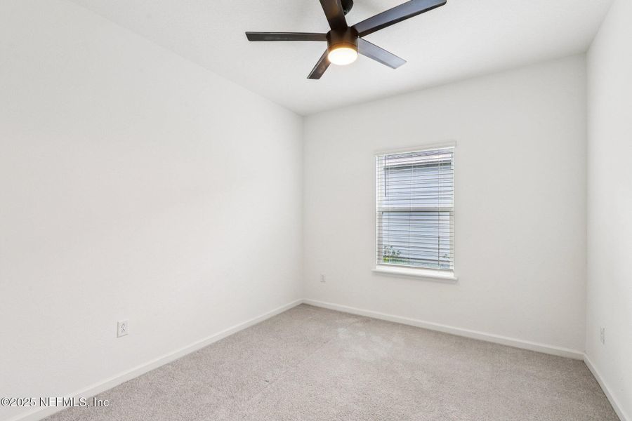 Spacious, unfurnished interior of a new home in , Green Cove Springs (Image 41).