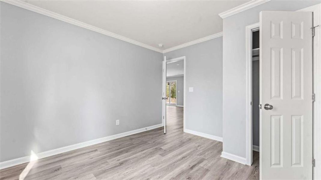 Spacious, unfurnished interior of a new home in , Cedartown (Image 18).