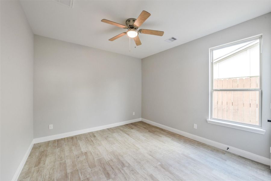 Spacious, unfurnished interior of a new home in , Richmond (Image 31).