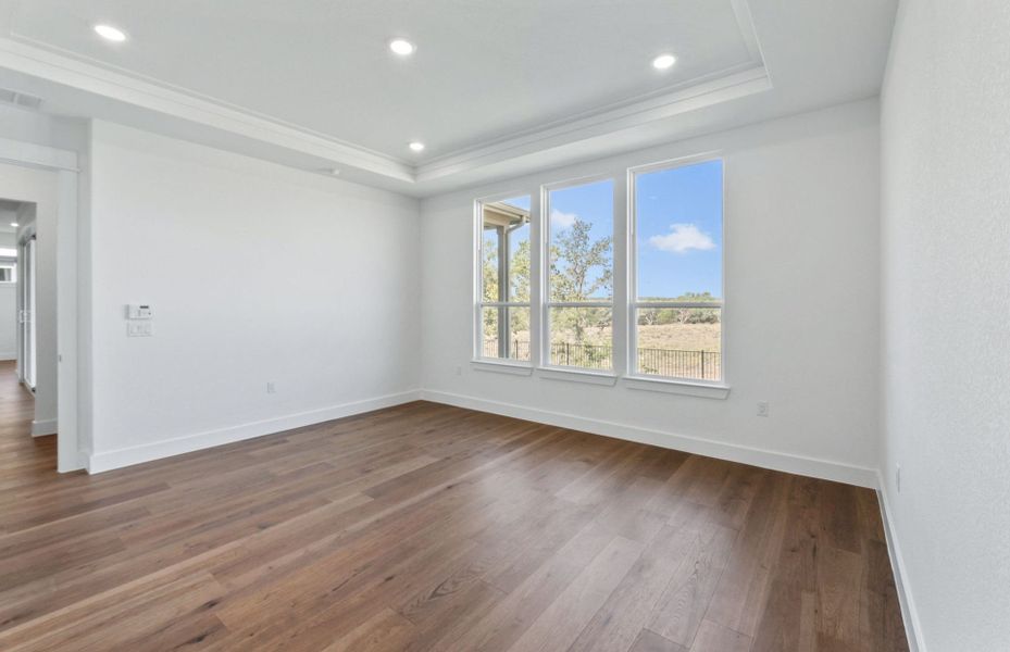 Spacious, unfurnished interior of a new home in Sun City Texas, Georgetown (Image 17).