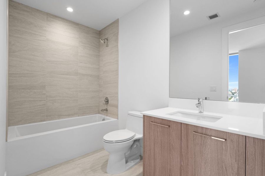 Furnished interior view inside a new home in Selene Oceanfront Residences, Fort Lauderdale (Image 13).