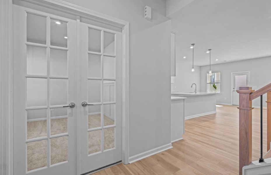 Spacious, unfurnished interior of a new home in Indigo Park, Easley (Image 32).