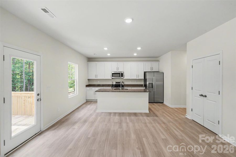 Image 36 of a home in .