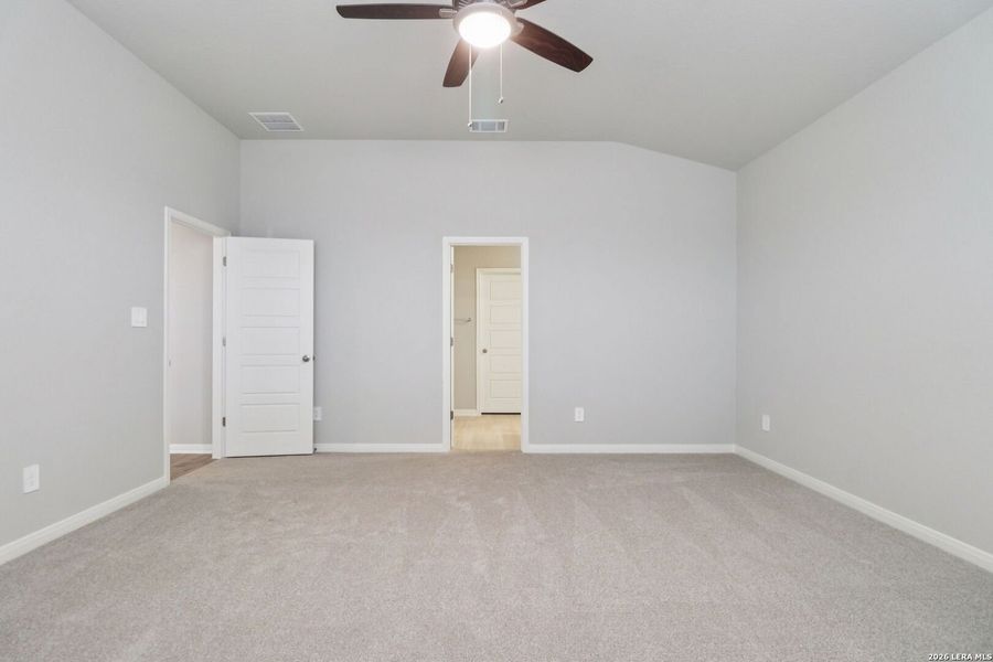 Spacious, unfurnished interior of a new home in Kallison Ranch, San Antonio (Image 16).