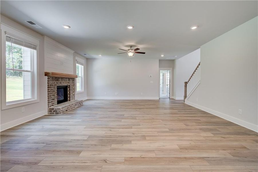 Spacious, unfurnished interior of a new home in , Senoia (Image 27).