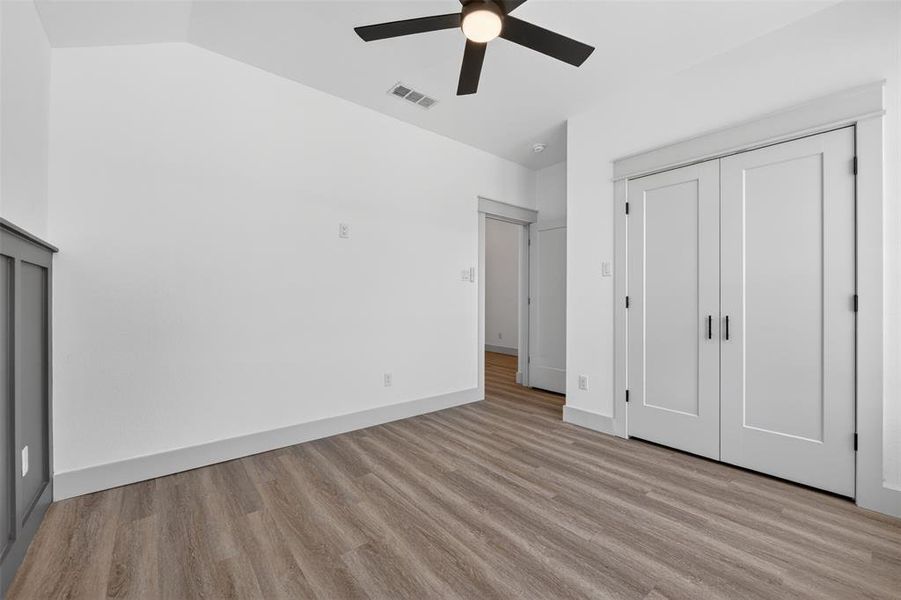 Spacious, unfurnished interior of a new home in , Fort Worth (Image 22).