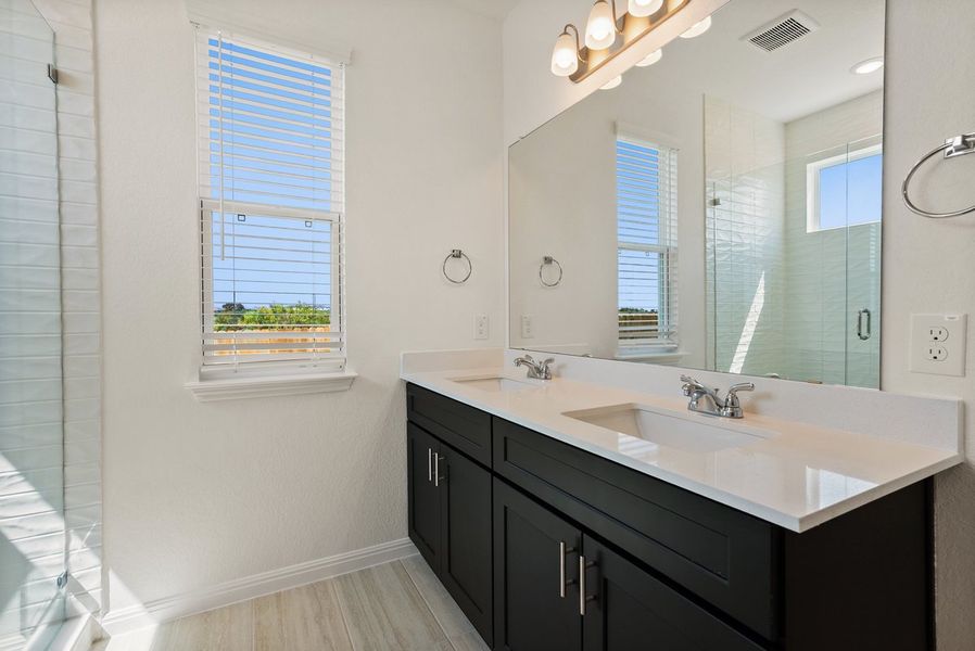 Furnished interior view inside a new home in Porter Country, Buda (Image 13).