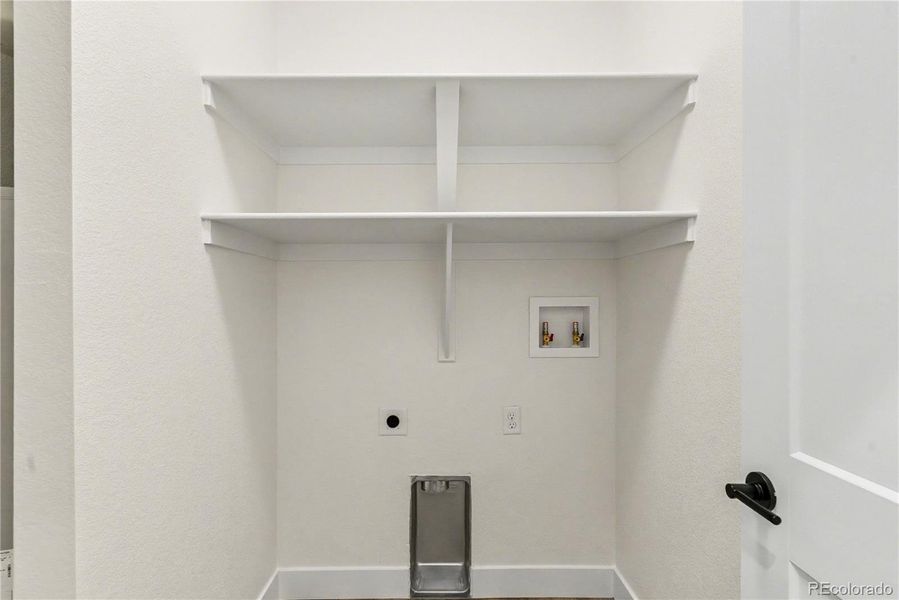 Image of a model home. Finishes, colors, and available options may differ from those shown.