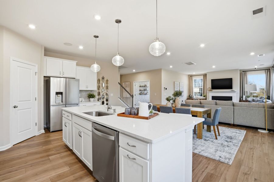 Sequoia Model kitchen