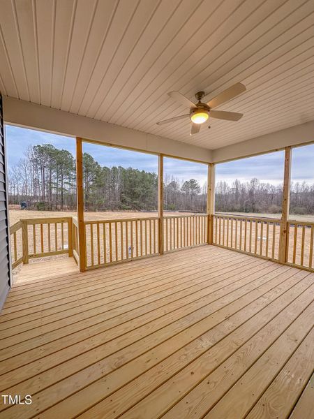 15 - Covered Deck