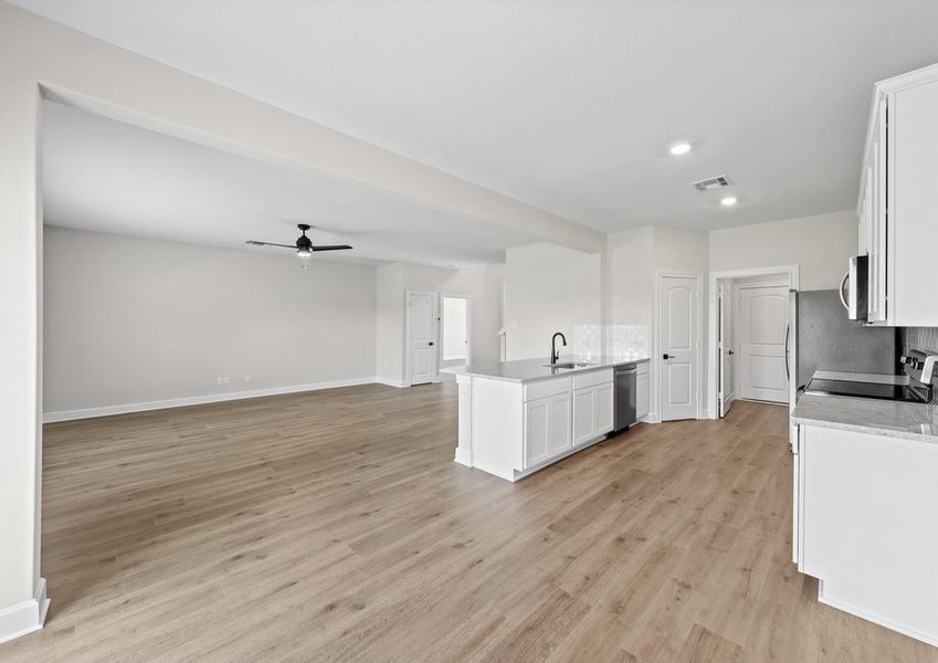 The Cypress has a wonderful open-concept layout. The Cypress has a wonderful open-concept layout.