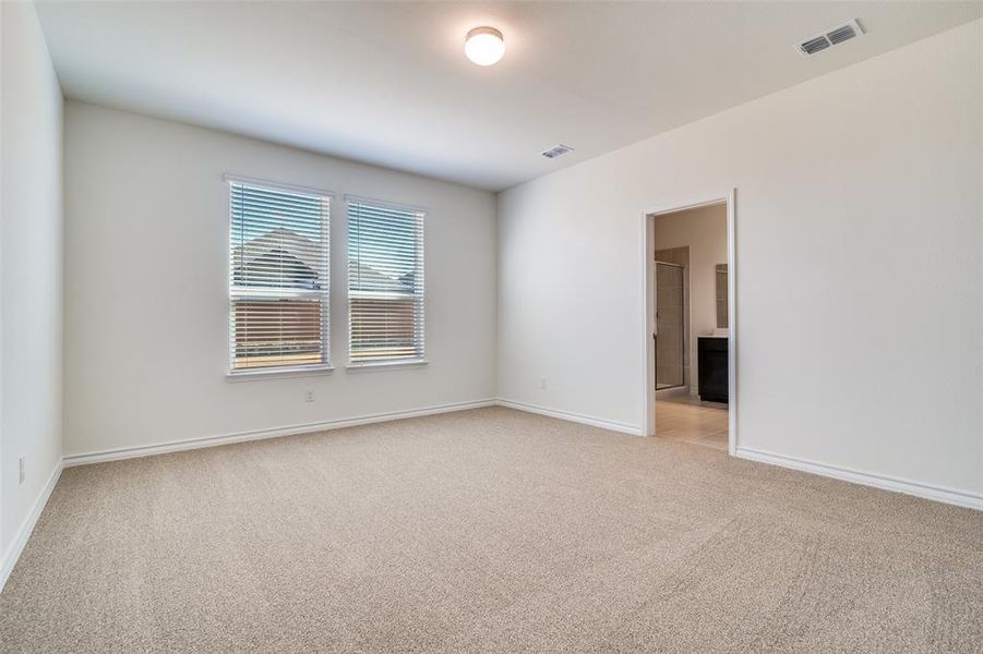 Spacious, unfurnished interior of a new home in Heartland Signature, Crandall (Image 15).