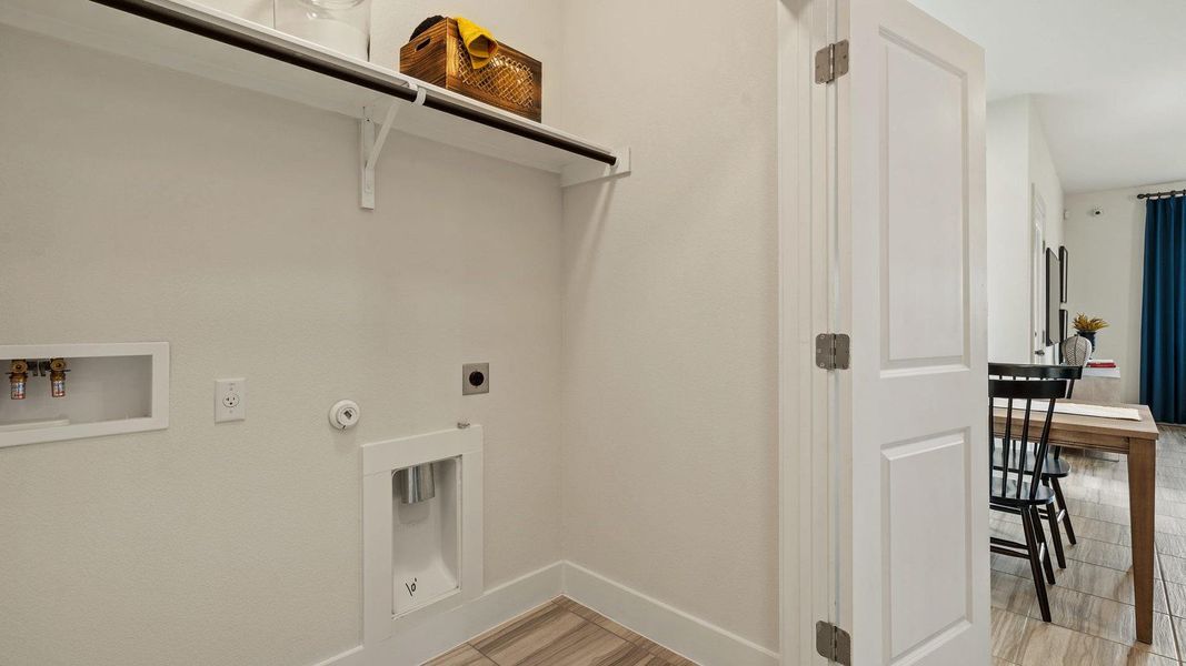 Furnished interior view inside a new home in Saddle Creek Twinhomes, Georgetown (Image 3). Furnished interior view inside a new home in Saddle Creek Twinhomes, Georgetown (Image 3).