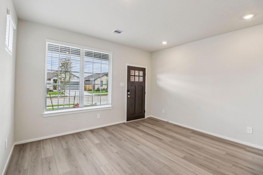 Spacious, unfurnished interior of a new home in Pine Lake Cove - Premier Series, Montgomery (Image 16).