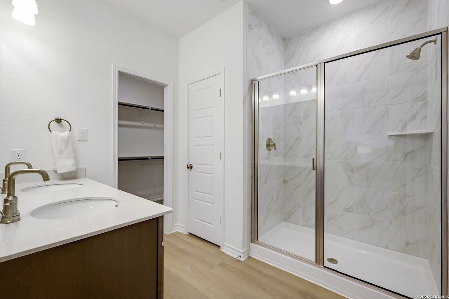 Furnished interior view inside a new home in Nopal Valley, San Antonio (Image 21).