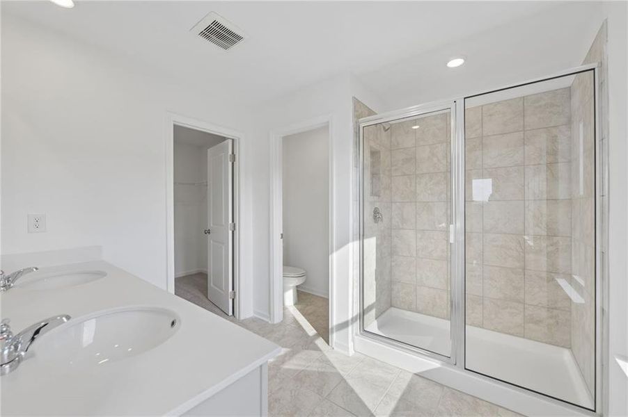 Furnished interior view inside a new home in Chandler Run, Tucker (Image 10).