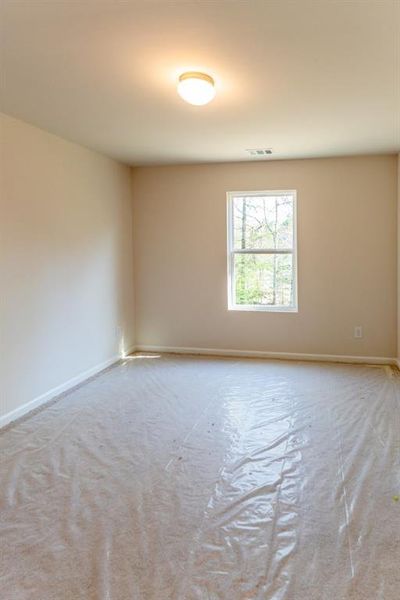 Spacious, unfurnished interior of a new home in Creekside Landing, Dallas (Image 18). Spacious, unfurnished interior of a new home in Creekside Landing, Dallas (Image 18).