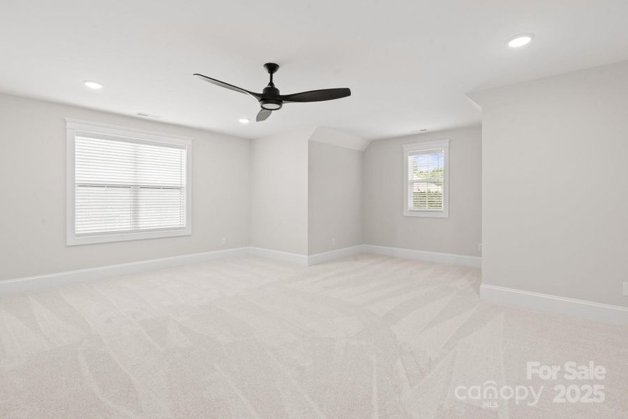 Spacious, unfurnished interior of a new home in , Charlotte (Image 19).