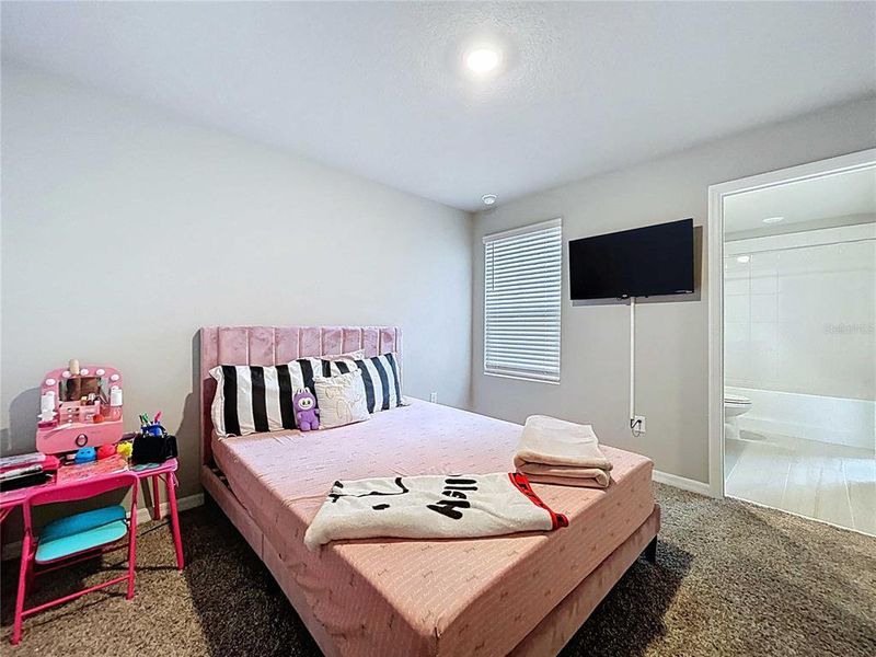 Furnished interior view inside a new home in , Wesley Chapel (Image 34).