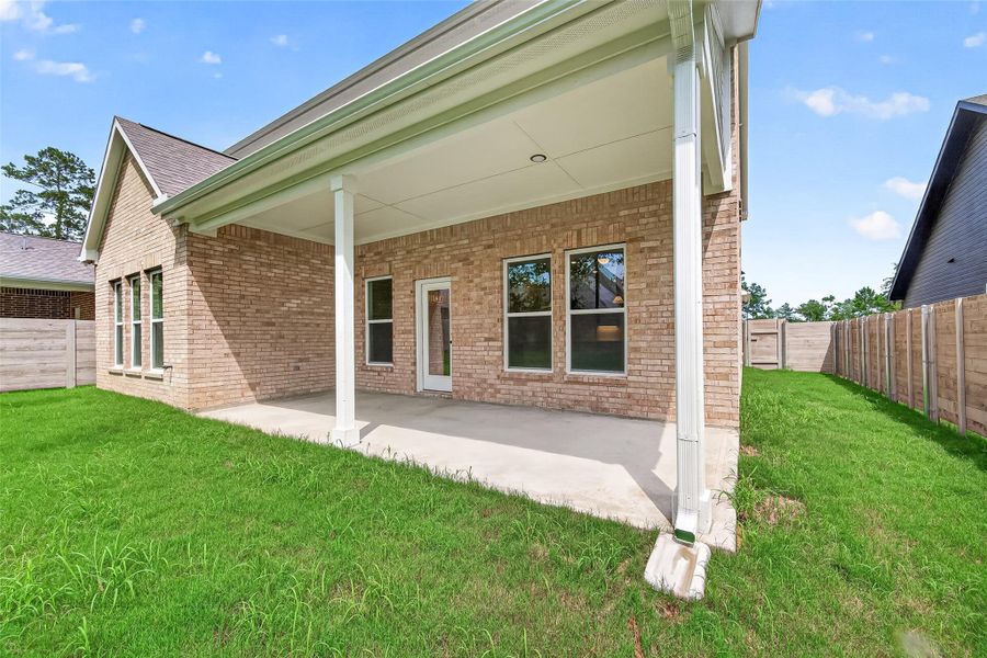Exterior details and patio area of a home in Two Step Farm, Montgomery (Image 20).