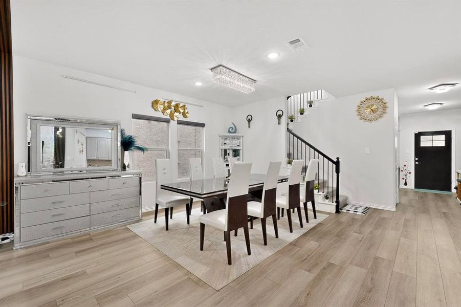 Furnished interior view inside a new home in Wolf Creek Farms - Signature Series, Melissa (Image 38).