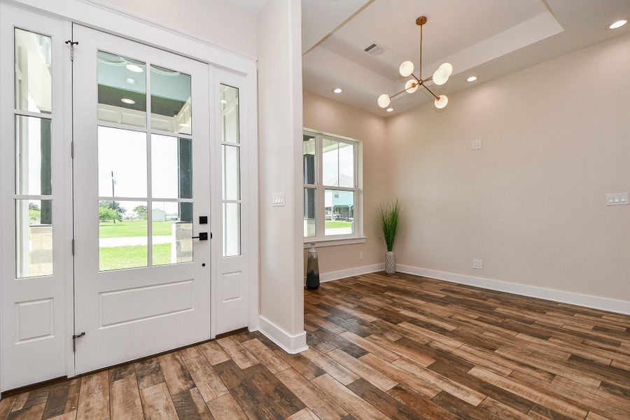 Spacious, unfurnished interior of a new home in , Palacios (Image 20). Spacious, unfurnished interior of a new home in , Palacios (Image 20).