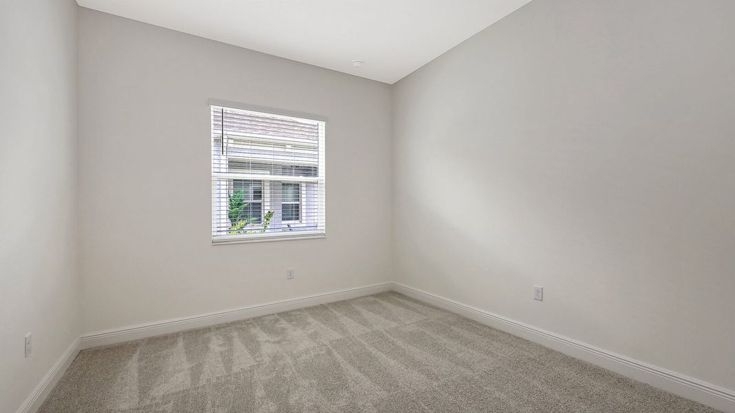 Spacious, unfurnished interior of a new home in Wildleaf at North River Ranch, Parrish (Image 38).