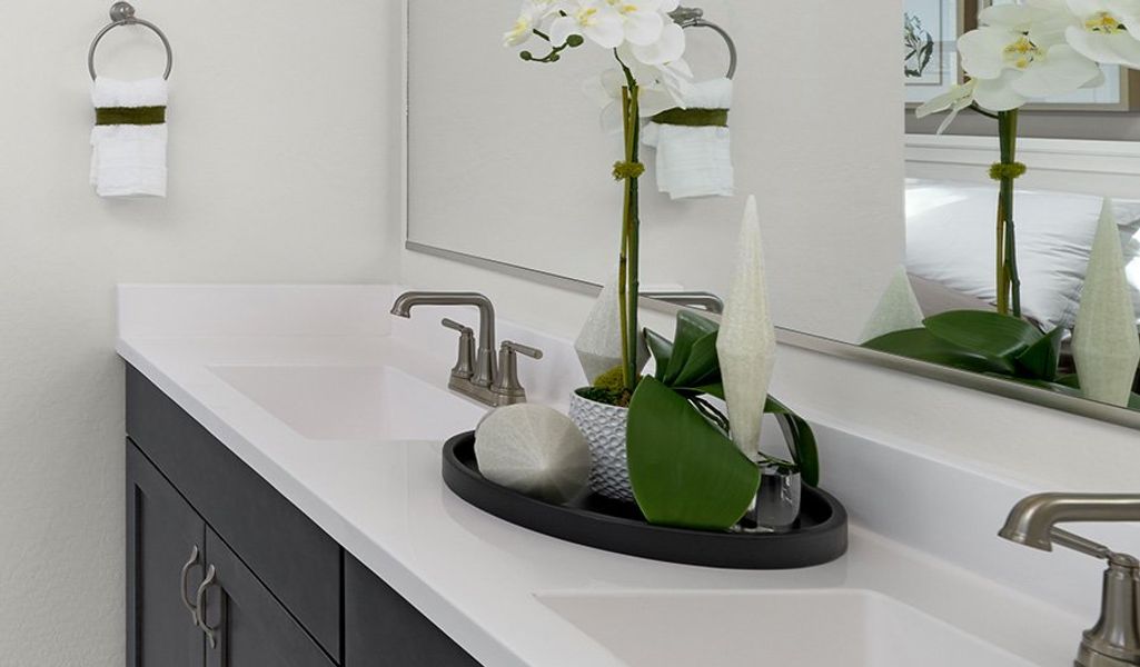 Peridot-P908-Trevino Bathroom