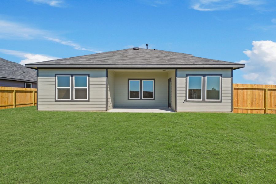 Exterior details and patio area of a home in Medina, Dayton (Image 16).