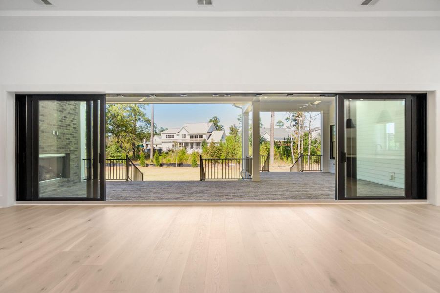 Spacious, unfurnished interior of a new home in , Ravenel (Image 59).