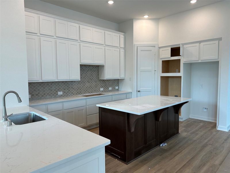 Furnished interior view inside a new home in Meridiana, Manvel (Image 4).