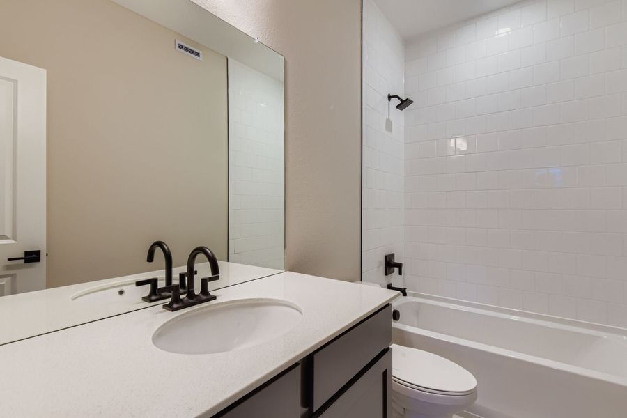 4br New Home in Littleton, CO.  - Slide 21