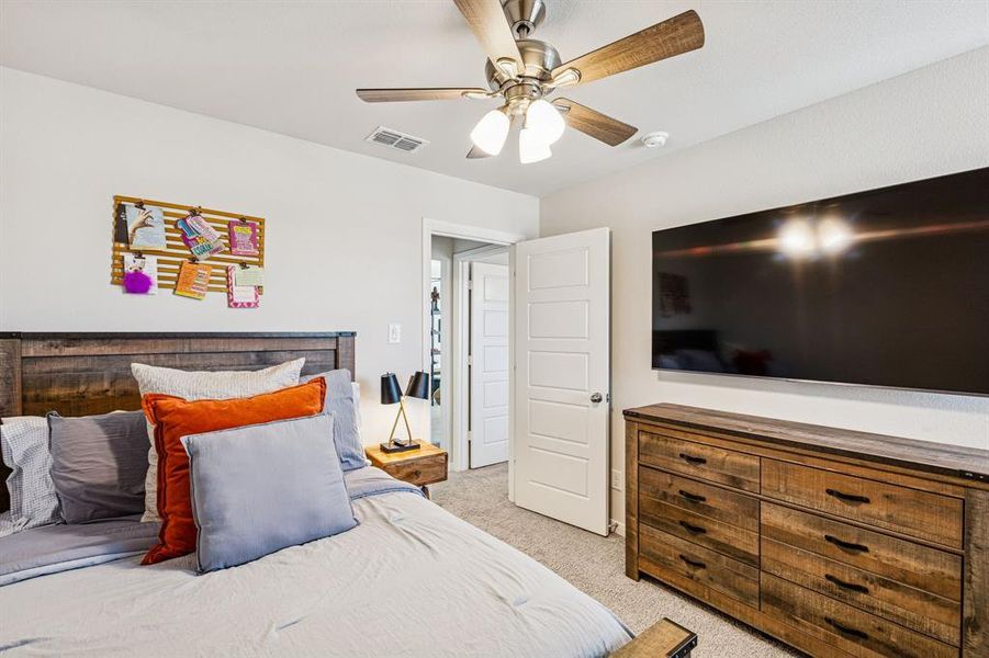 Furnished interior view inside a new home in , Wylie (Image 6).