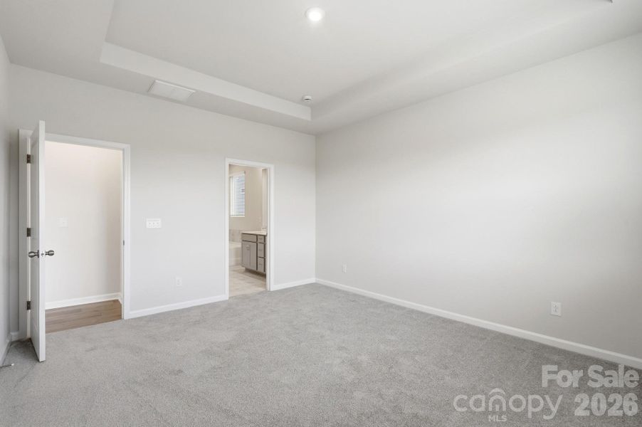 Spacious, unfurnished interior of a new home in Westfall, Gastonia (Image 30). Spacious, unfurnished interior of a new home in Westfall, Gastonia (Image 30).