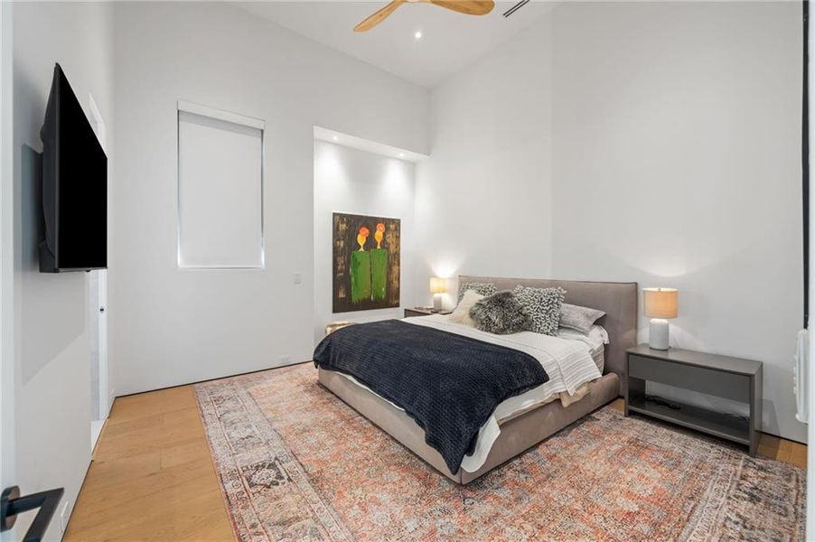 Furnished interior view inside a new home in , Brookhaven (Image 61).