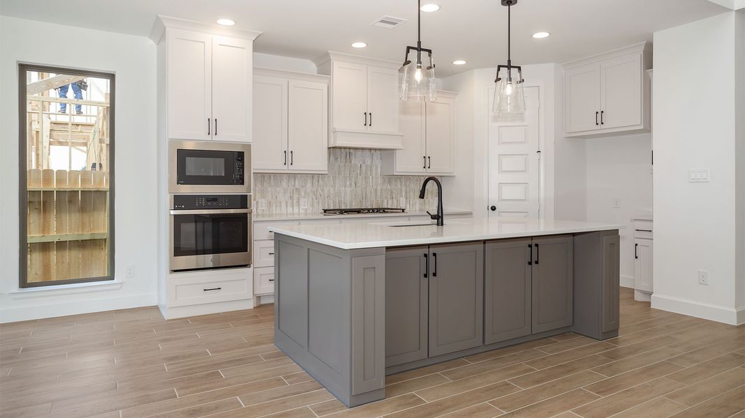Furnished interior view inside a new home in Grange, Katy (Image 7).