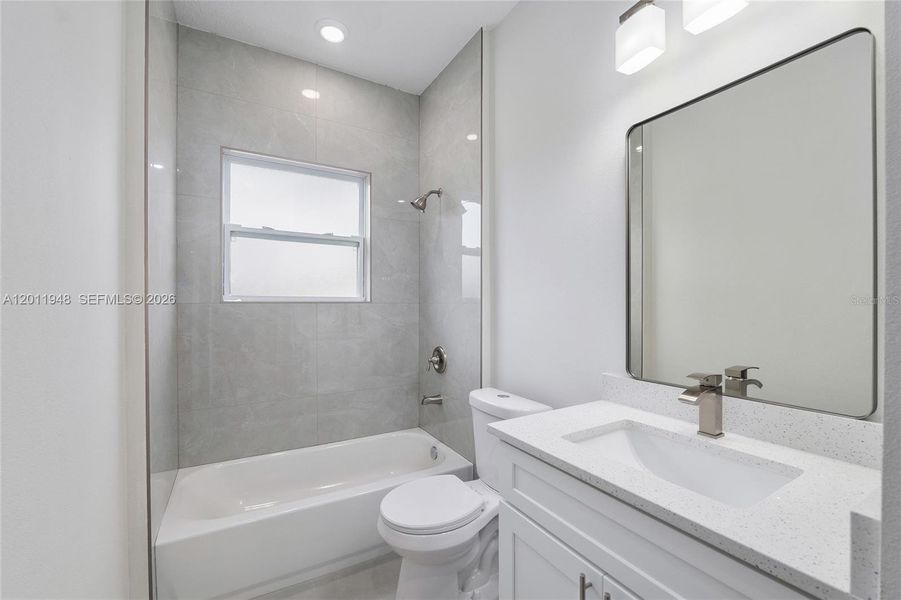 Furnished interior view inside a new home in , Ocala (Image 4).