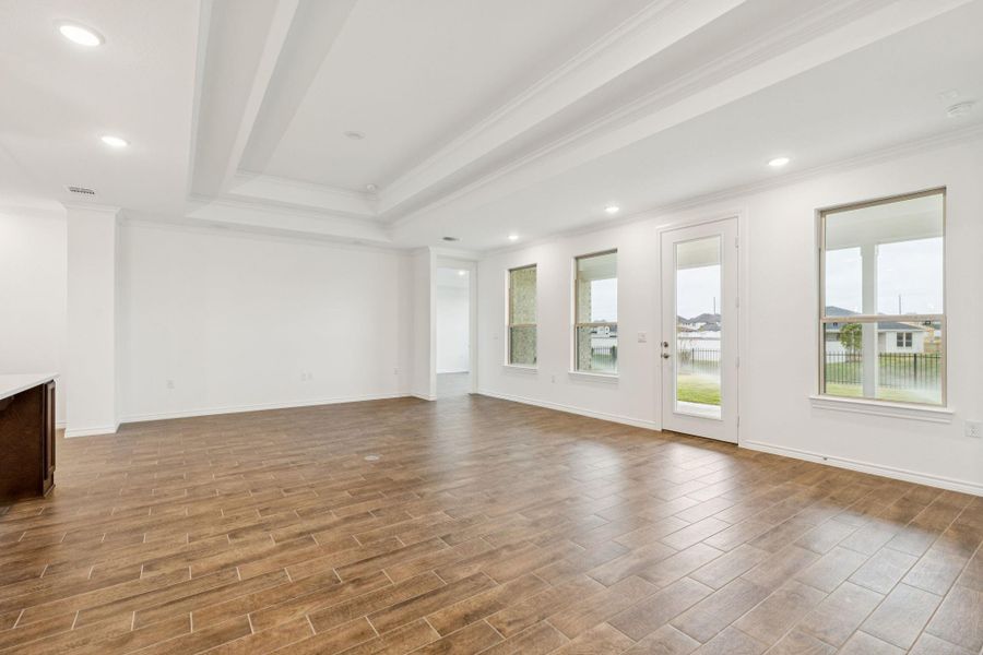 Spacious, unfurnished interior of a new home in Del Webb Fulshear, Fulshear (Image 15).