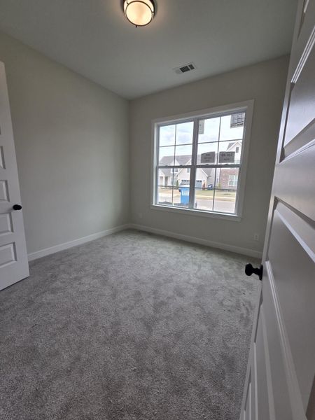 Spacious, unfurnished interior of a new home in Twin Oaks, Oakland (Image 20). Spacious, unfurnished interior of a new home in Twin Oaks, Oakland (Image 20).