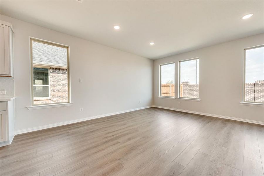 Spacious, unfurnished interior of a new home in Sutton Fields, Celina (Image 24).