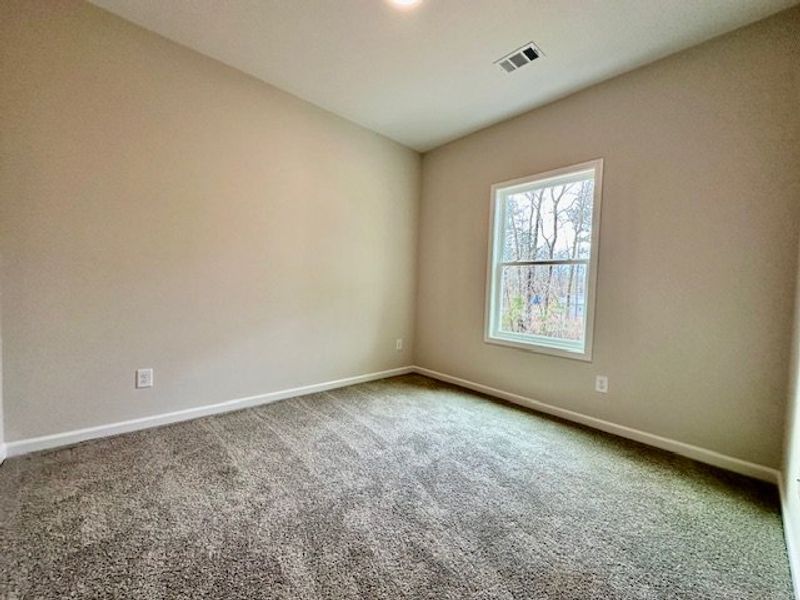 Spacious, unfurnished interior of a new home in Rocky Mount, Greenville (Image 15).