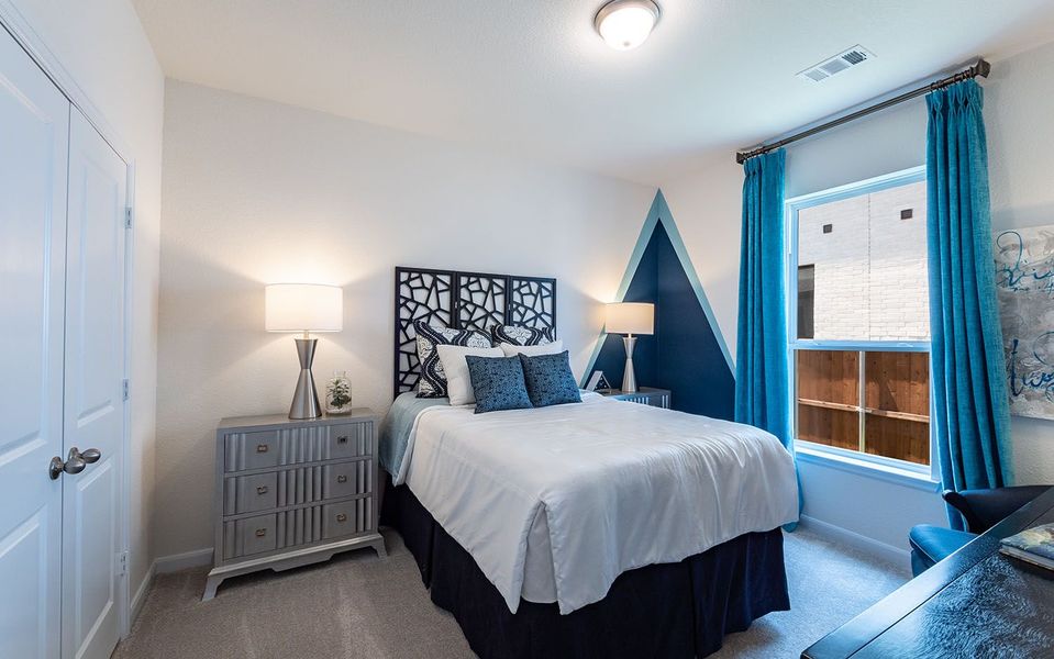 Furnished interior view inside a new home in Hickory Ridge, Elmendorf (Image 12).