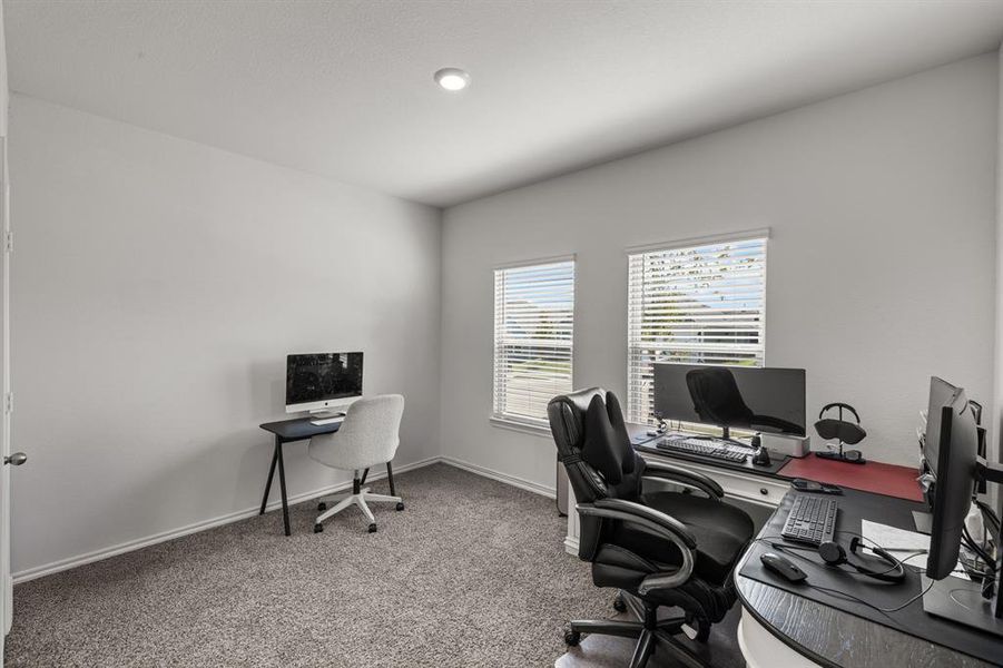 Furnished interior view inside a new home in , Providence Village (Image 12).